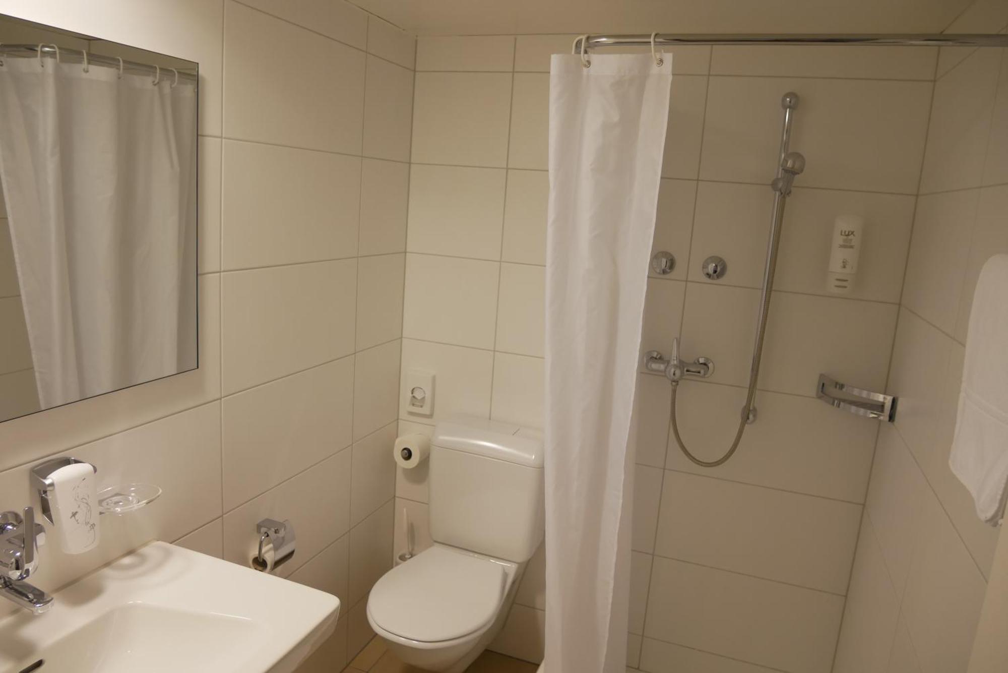 Hotel Schwanen Wil Rum bild